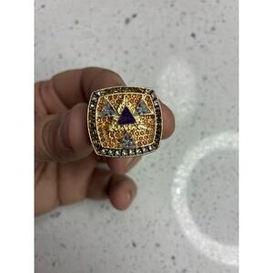 NBA replica 2002 Los Angeles Lakers Championship Ring / Kobe